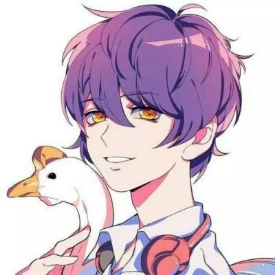 女子挖野菜挖到大蛇 双方都吓坏了